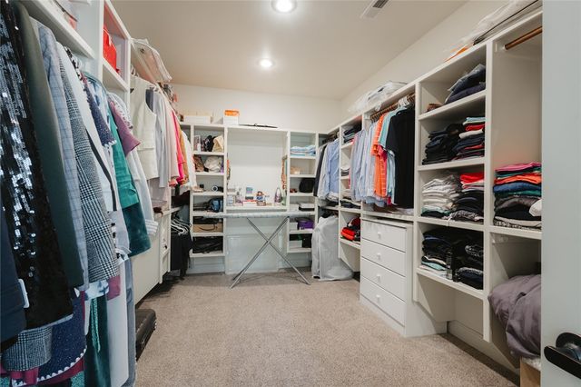 1900 SW Hayfield Avenue, Bentonville, AR 72713