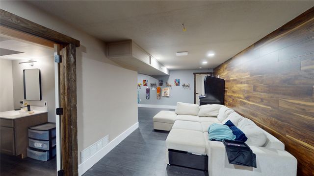 914 NW 22nd Street, Ankeny, IA 50023