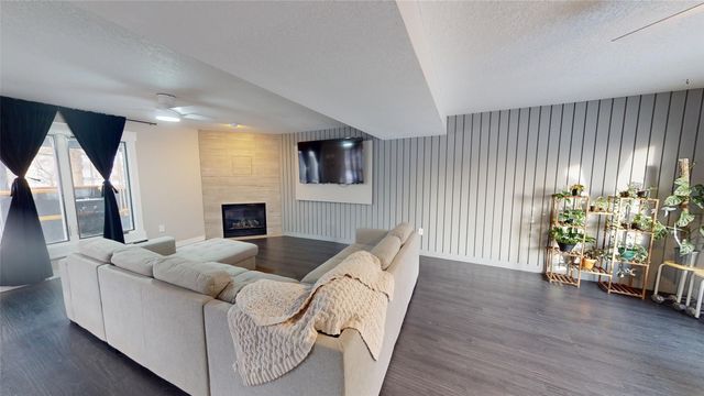 914 NW 22nd Street, Ankeny, IA 50023