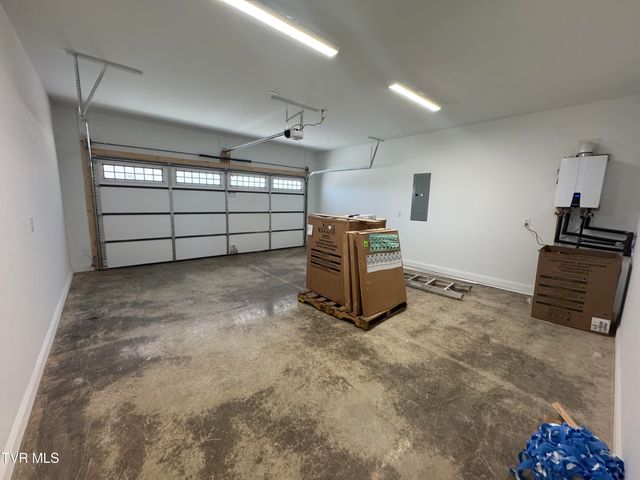 1136 Hawley Road, Blountville, TN 37617