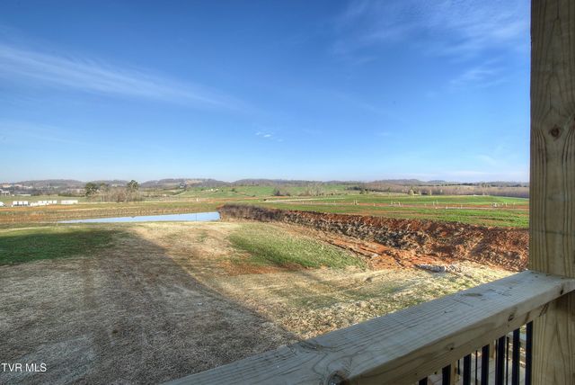 1136 Hawley Road, Blountville, TN 37617