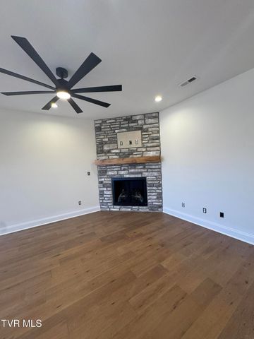 1136 Hawley Road, Blountville, TN 37617