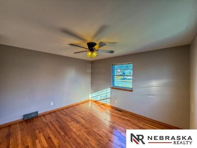 3410 S 48TH Avenue Circle, Omaha, NE 68106