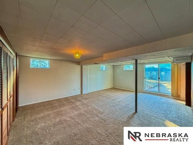 3410 S 48TH Avenue Circle, Omaha, NE 68106