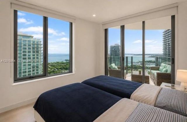 2831 S Bayshore Drive 1504, Miami, FL 33133