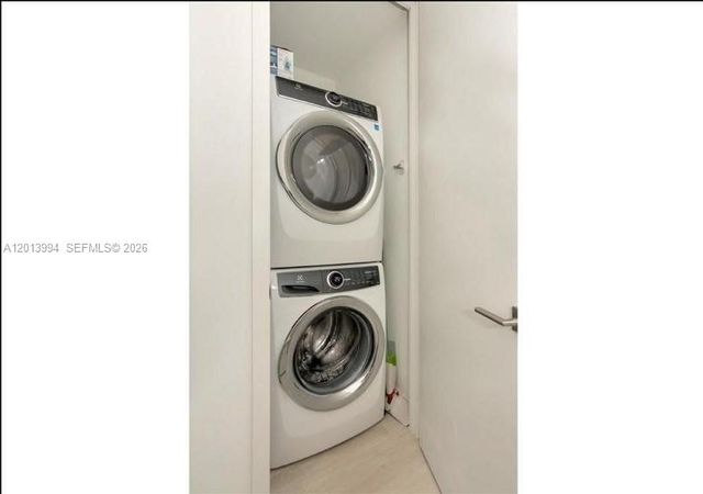 2831 S Bayshore Drive 1504, Miami, FL 33133