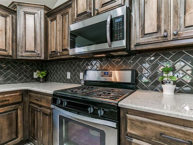 15521 Boulder Drive, Edmond, OK 73013