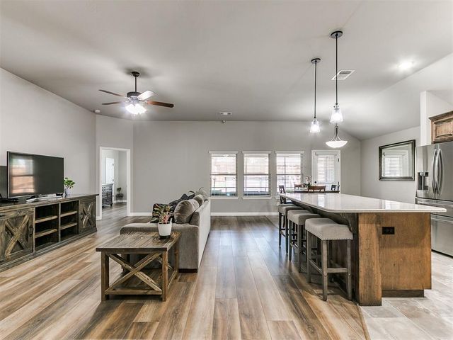 15521 Boulder Drive, Edmond, OK 73013