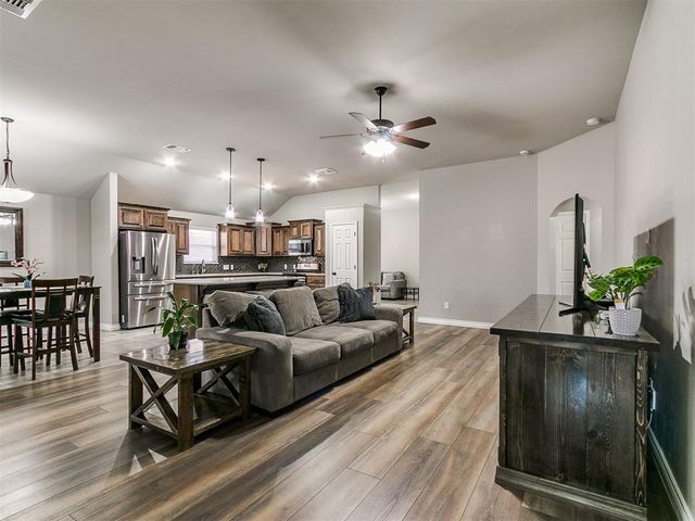 15521 Boulder Drive, Edmond, OK 73013