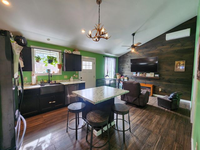 237 North Bennington Road, Bennington, NH 03442