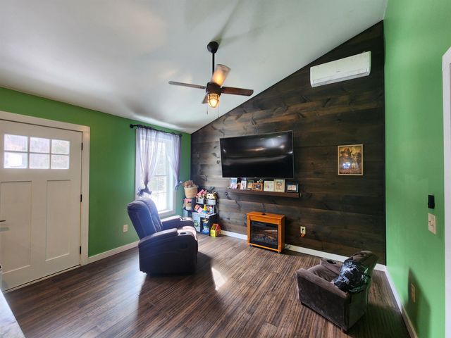 237 North Bennington Road, Bennington, NH 03442