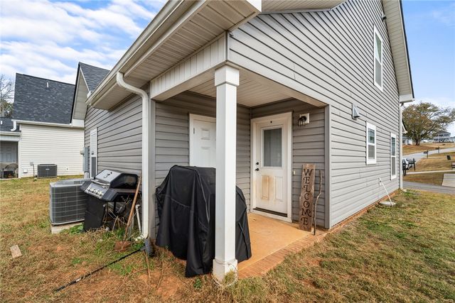 104 Royalview Drive, Anderson, SC 29624