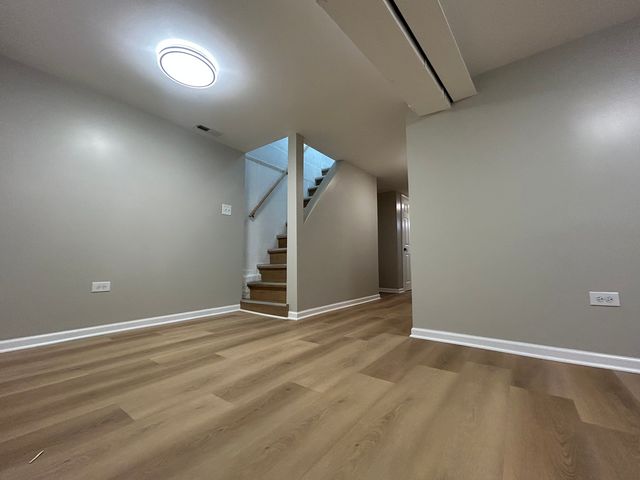 2902 W Diversey Avenue L, Chicago, IL 60647