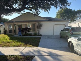 1011 SW 134th Avenue, Davie, FL 33325