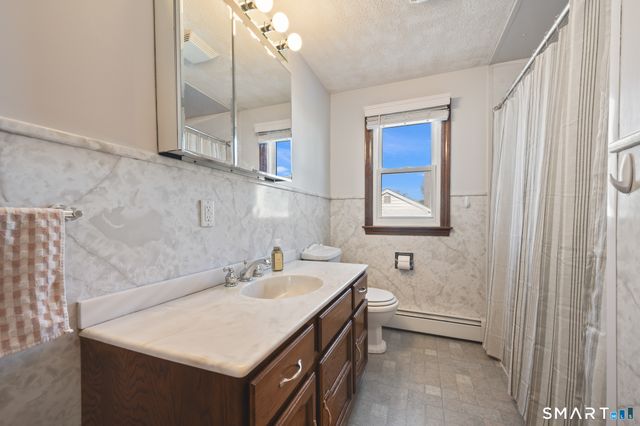 46 Piper Brook Avenue, Newington, CT 06111