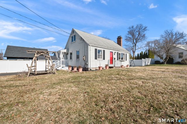 46 Piper Brook Avenue, Newington, CT 06111