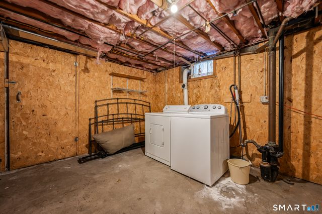 46 Piper Brook Avenue, Newington, CT 06111