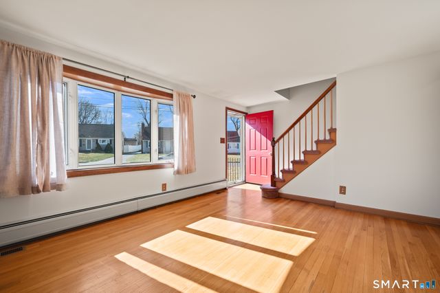 46 Piper Brook Avenue, Newington, CT 06111