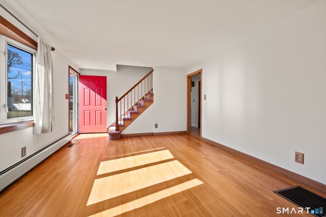 46 Piper Brook Avenue, Newington, CT 06111