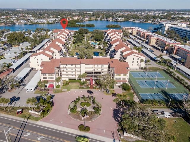 6285 MIDNIGHT PASS ROAD 307, Sarasota, FL 34242