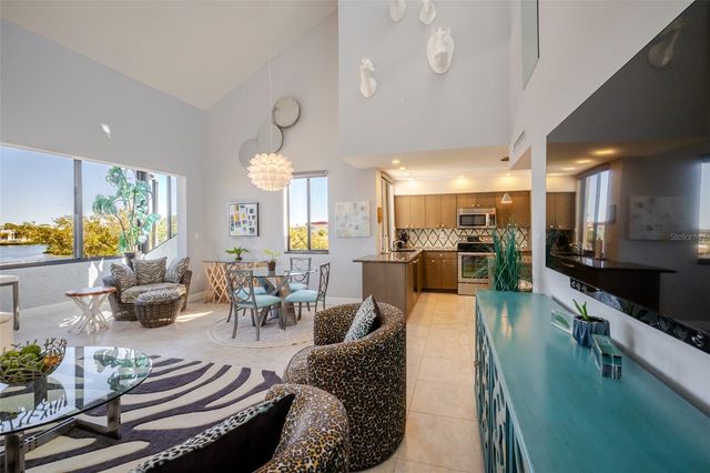 6285 MIDNIGHT PASS ROAD 307, Sarasota, FL 34242