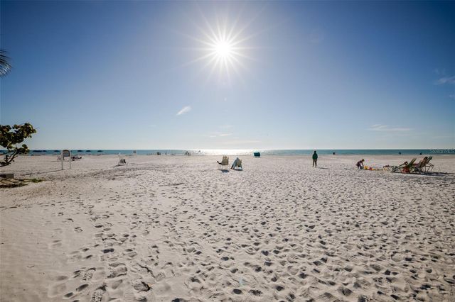 6285 MIDNIGHT PASS ROAD 307, Sarasota, FL 34242