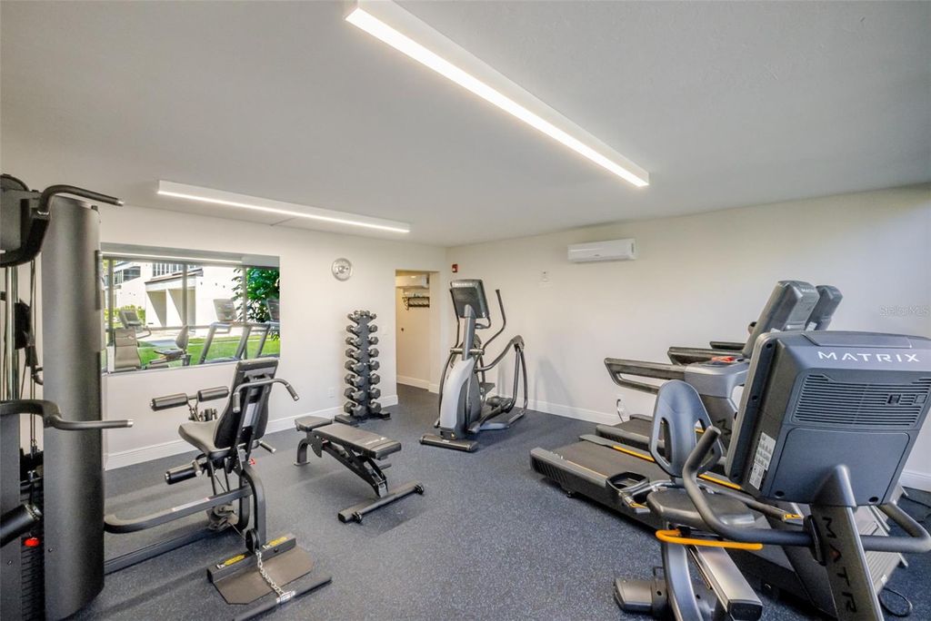 Image 73 of property listing at 6285 MIDNIGHT PASS ROAD 307, Sarasota, FL 34242