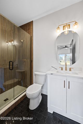 402 Wood Rd, Louisville, KY 40222