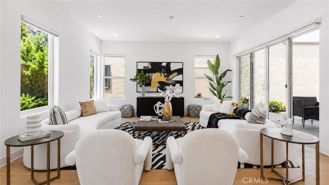 133 Bosal, Irvine, CA 92618