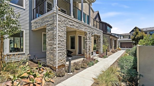 133 Bosal, Irvine, CA 92618