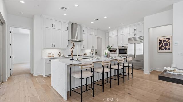 133 Bosal, Irvine, CA 92618