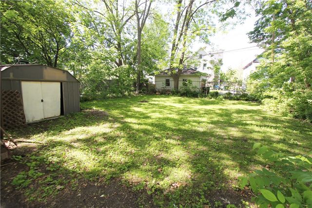 86 Glendale Park, Rochester, NY 14613