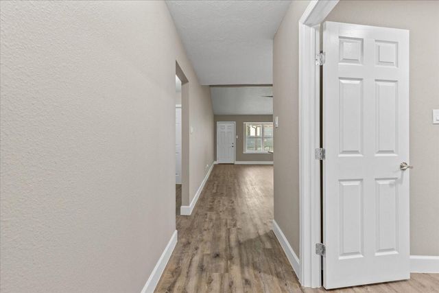 9426 Willow Wood Lane, Houston, TX 77086