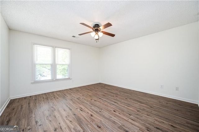 4067 Coopers Hill Drive SE, Smyrna, GA 30080