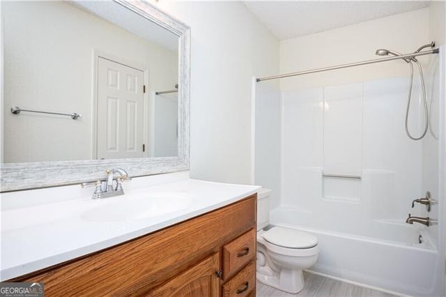 4067 Coopers Hill Drive SE, Smyrna, GA 30080