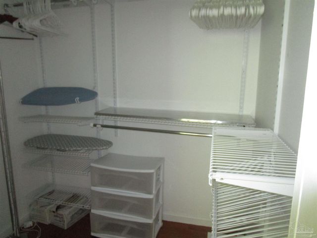 672 Linden Rd, Pensacola, FL 32503