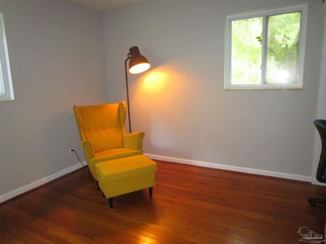 672 Linden Rd, Pensacola, FL 32503