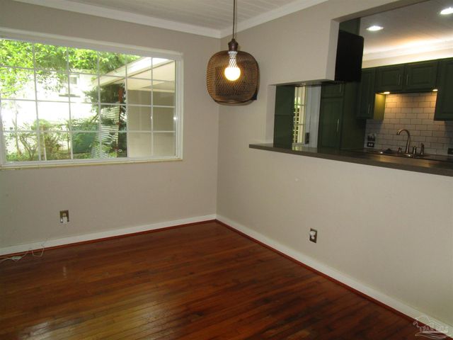 672 Linden Rd, Pensacola, FL 32503
