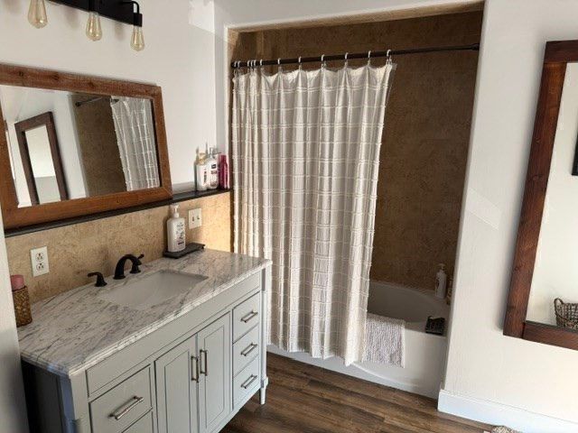245 Clifford St, New Bedford, MA 02745
