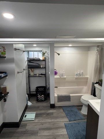 245 Clifford St, New Bedford, MA 02745