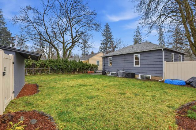 1403 E Thurston Ave, Spokane, WA 99203