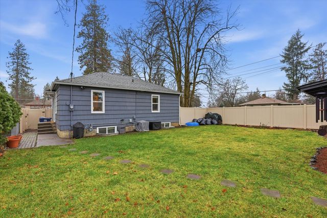 1403 E Thurston Ave, Spokane, WA 99203