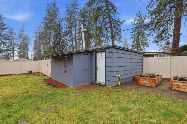 1403 E Thurston Ave, Spokane, WA 99203