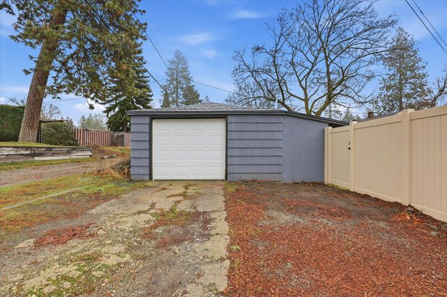 1403 E Thurston Ave, Spokane, WA 99203