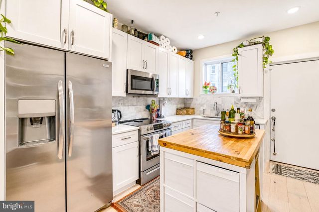 1932 E OAKDALE ST, Philadelphia, PA 19125
