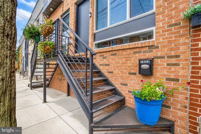 1932 E OAKDALE ST, Philadelphia, PA 19125