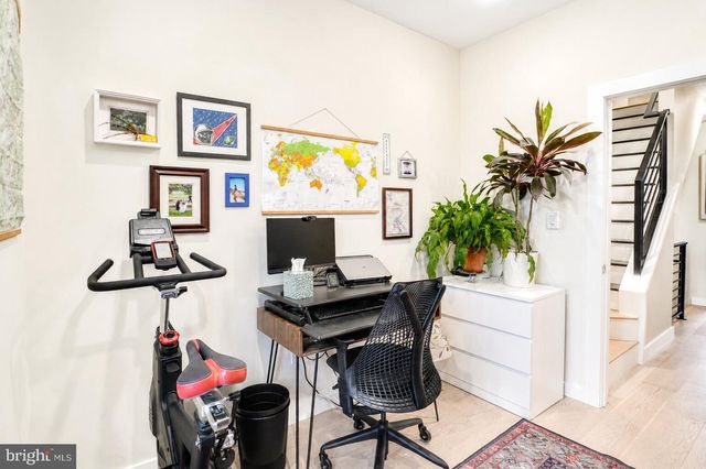 1932 E OAKDALE ST, Philadelphia, PA 19125