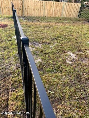 7745 LEGACY Trail, Jacksonville, FL 32256