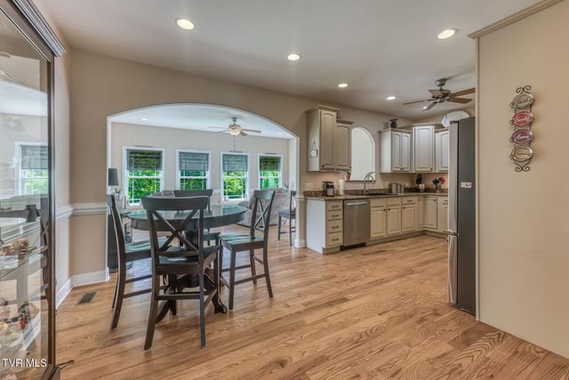 37 Vesta Sue Court, Jonesborough, TN 37659