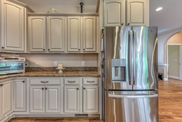 37 Vesta Sue Court, Jonesborough, TN 37659